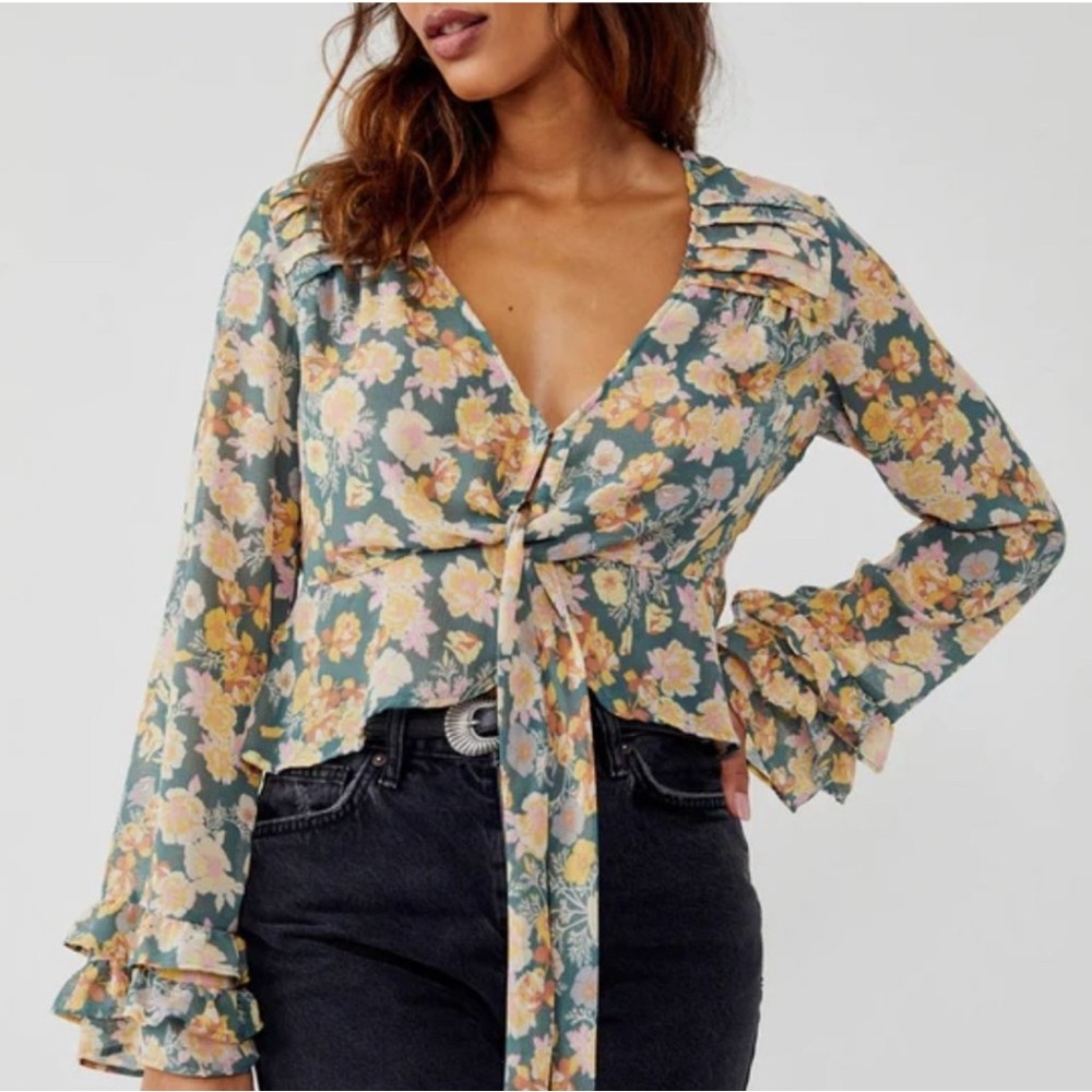 Free people Floral V-Neck Ruffle Sleeve Top